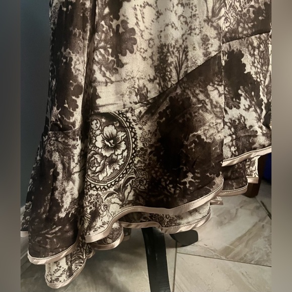 NWT Beautifully Flowing Brown Printed Skirt Longer in the Back!! - Picture 6 of 13